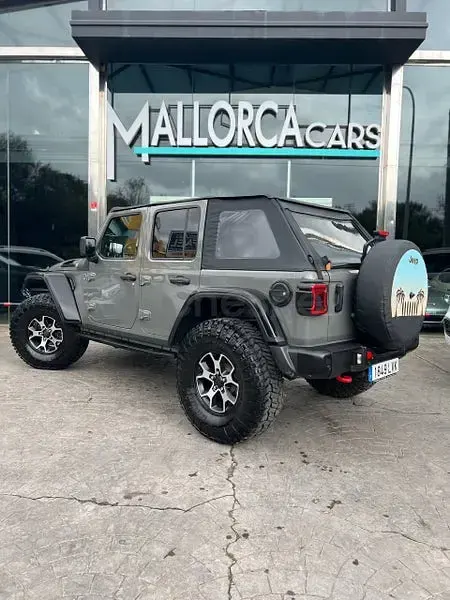 Usado Jeep Wrangler Rubicon 270 CV (198 kW) 2021 Gris / plata SUV