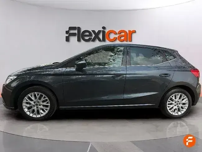 Usado Seat Ibiza XCELLENCE 115 CV (84 kW) 2024 Azul Utilitario
