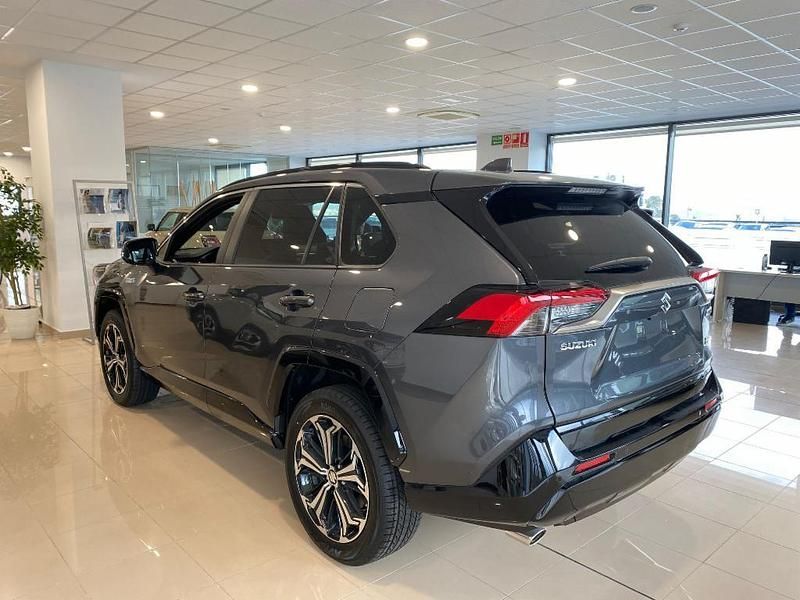 Usado Suzuki Across 306 CV (225 kW) 2024 Gris SUV