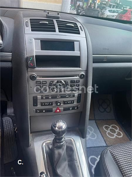 Gris / plata Usado 2004 Peugeot 407 Sport Berlina | 2950 € (Precio justo) - Imagen 1/4