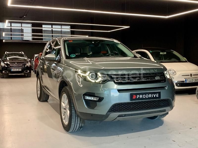 Usado Land Rover Discovery Sport SE 150 CV (110 kW) 2017 Gris / plata SUV