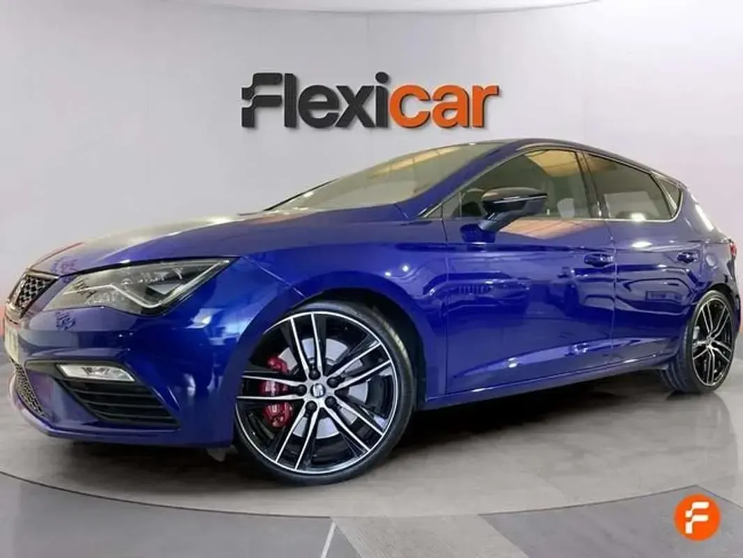 Usado Seat Leon ST CUPRA 300 CV (220 kW) 2018 Azul Familiar