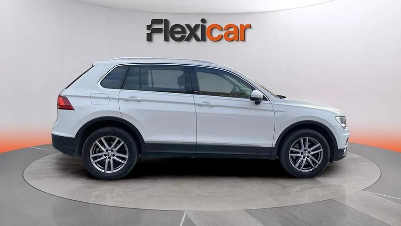 Käytetty VW Tiguan Sportline 180 HP (132 kW) 2017 Valkoinen Katumaasturi