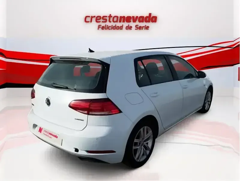 Occasion VW Golf VIII Edition 130 PK (95 kW) 2020 Wit Sedan