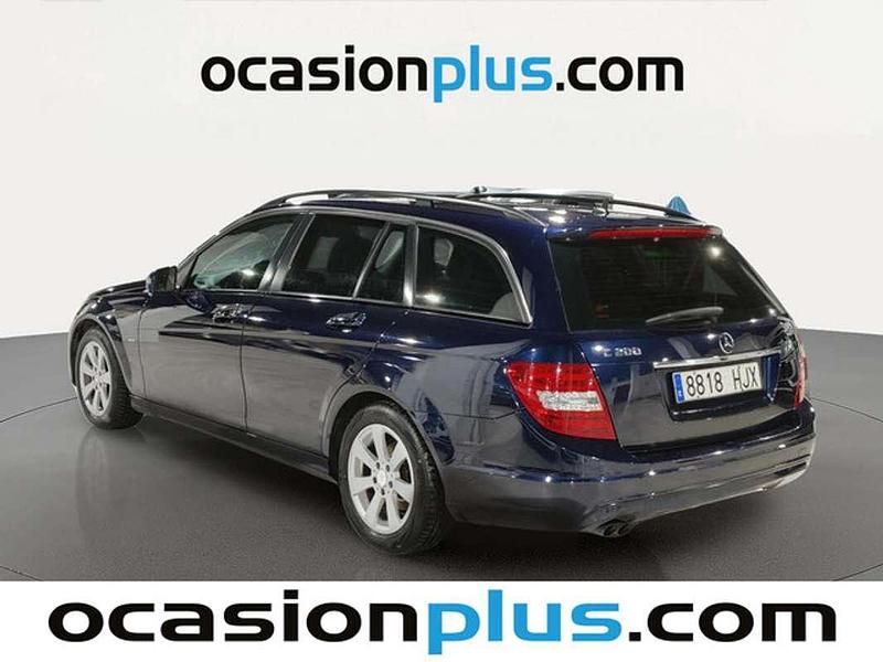 Usado Mercedes C200 136 CV (100 kW) 2012 Azul Familiar