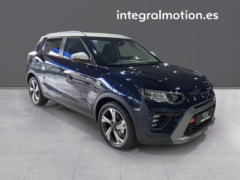 Nuevo Ssangyong (KGM) Tivoli Limited 163 CV (119 kW) 2026 Azul