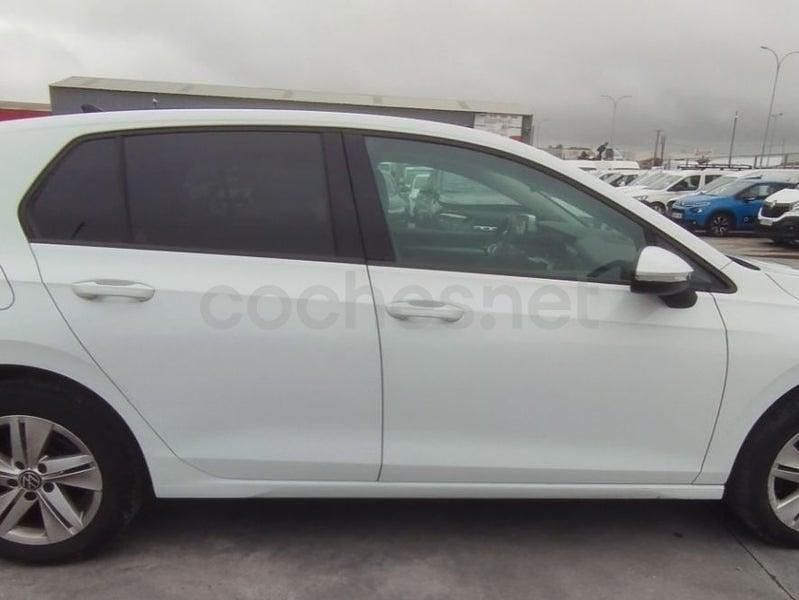 Usado VW Golf VIII 115 CV (84 kW) 2022 Blanco Berlina