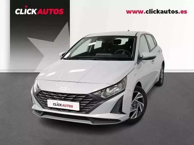 Gris Usado 2025 Hyundai i20 Utilitario | 16.500 € (Precio justo) - Imagen 1/4