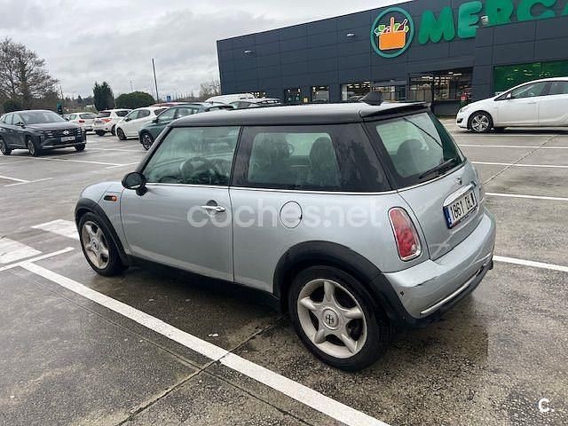 Usado Mini Cooper 115 CV (84 kW) 2005 Gris / plata Utilitario