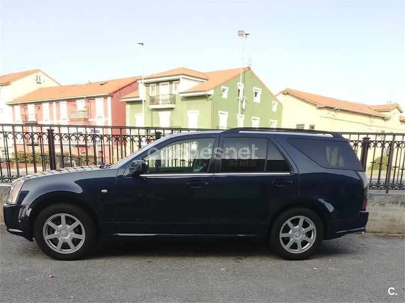 Usado Cadillac SRX 258 CV (189 kW) 2005 Azul SUV