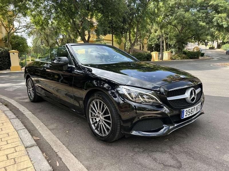 Usado Mercedes C200 184 CV (135 kW) 2016 Negro Descapotable