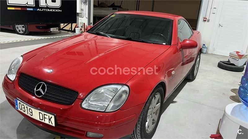 Usado Mercedes SLK230 193 CV (141 kW) 1998 Rojo Descapotable