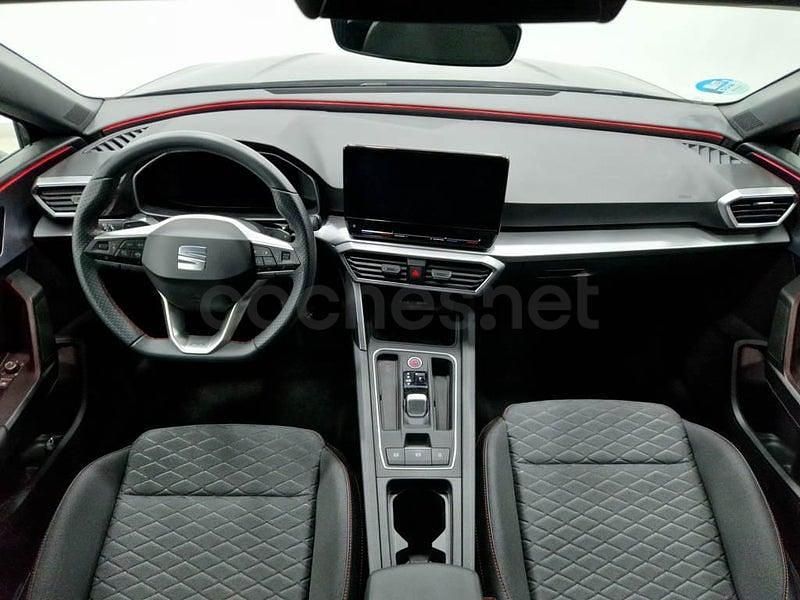 Usado Seat Leon FR 150 CV (110 kW) 2024 Negro Berlina