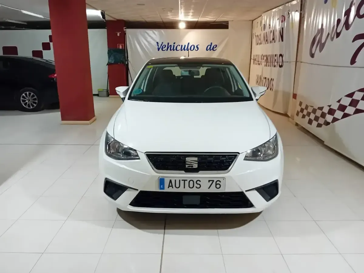 Usado Seat Ibiza Reference 80 CV (58 kW) 2019 Blanco Utilitario