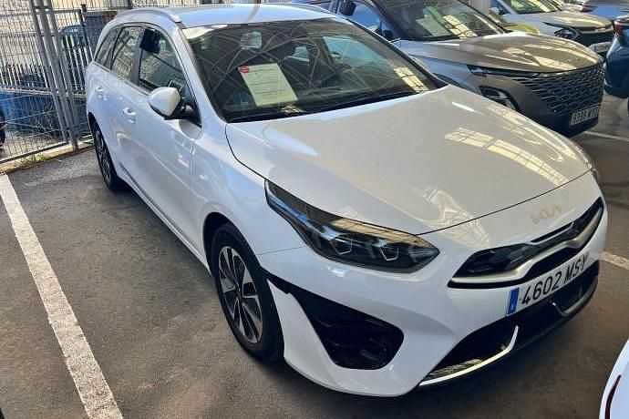Usado Kia Ceed 141 CV (103 kW) 2024 Utilitario