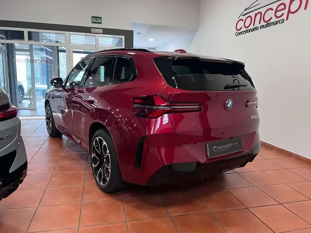 Usado BMW X3 M Sport 197 CV (144 kW) 2025 Burdeos SUV