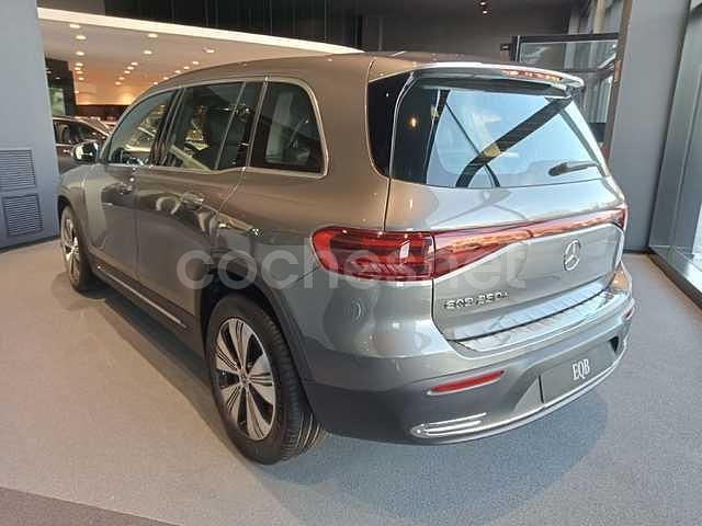 Nuevo Mercedes EQB250 139 kW (190 CV) 2025 Eléctrico SUV