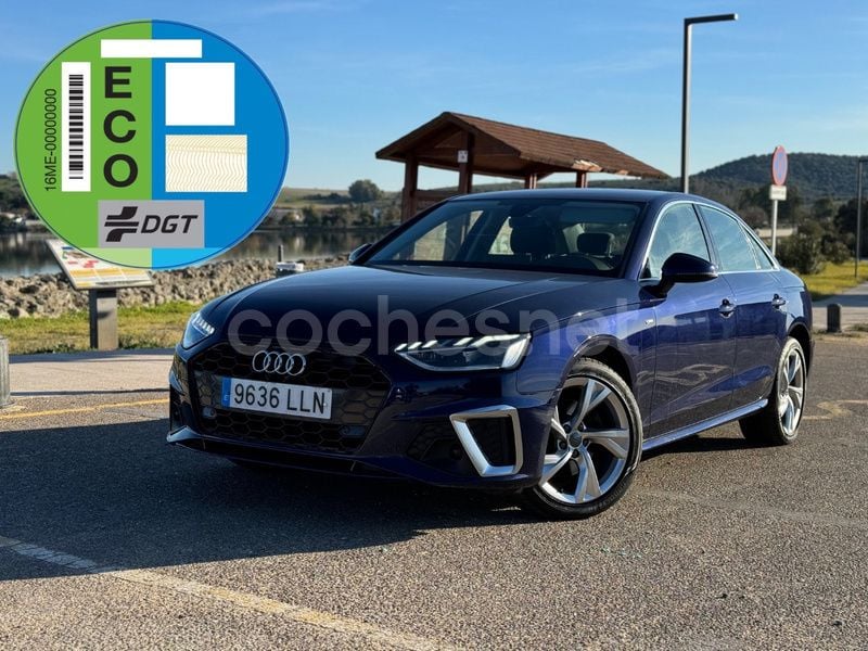 Azul Usado 2020 Audi A4 S-Line Berlina | 20.900 € (Buen precio) - Imagen 1/3