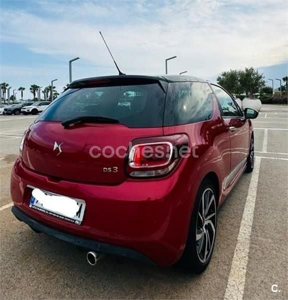 Usado Citroën DS3 114 CV (83 kW) 2014 Granate Berlina