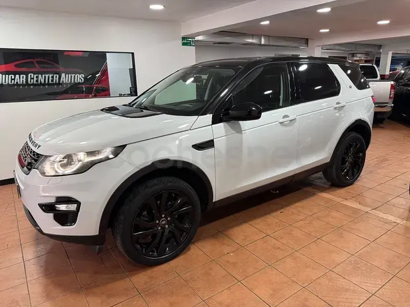 Usado Land Rover Discovery Sport HSE Luxury 150 CV (110 kW) 2016 Blanco SUV