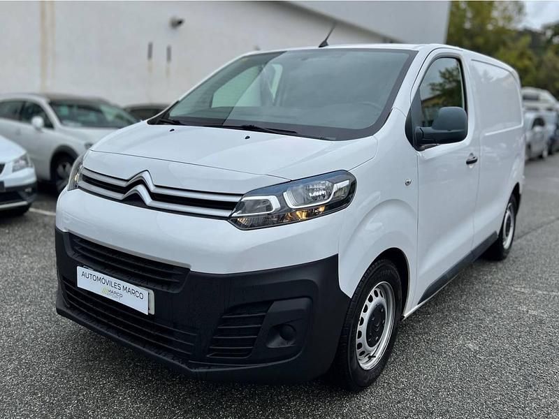 Blanco Usado 2019 Citroën Jumpy Comfort Monovolumen | 18.900 € (Un poco caro) - Imagen 1/3