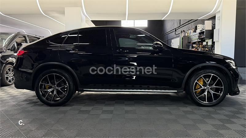 Usado Mercedes GLC300e 306 CV (225 kW) 2021 Negro Coupe