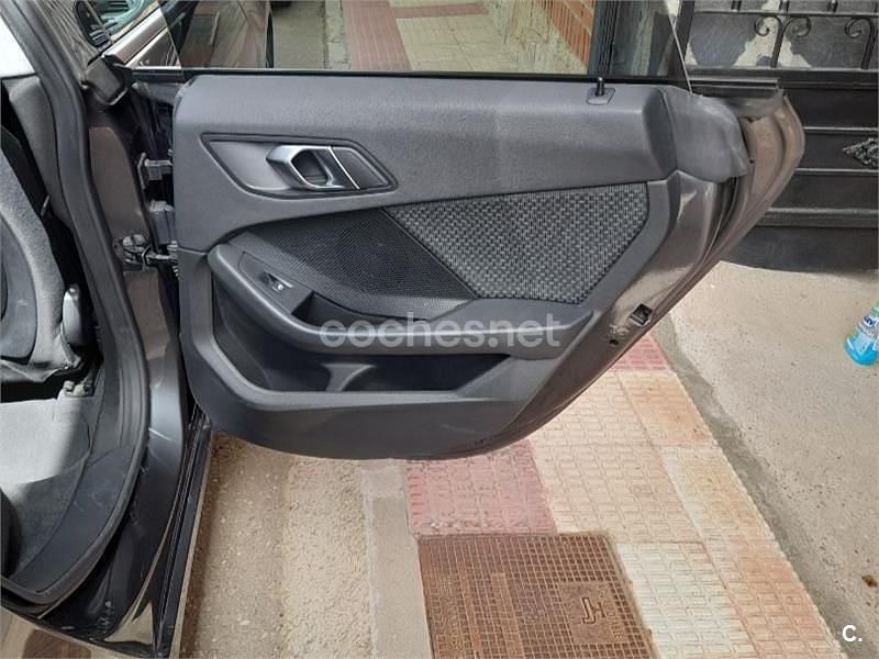 Begagnad BMW 220 Comfort Edition 190 HK (139 kW) 2020 Grå Sportkupé