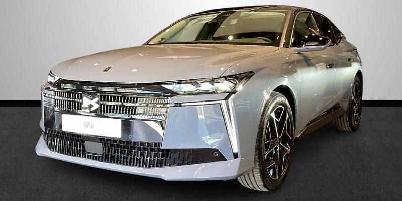 Nuevo DS Automobiles DS4 145 CV (106 kW) 2025 Gris claro