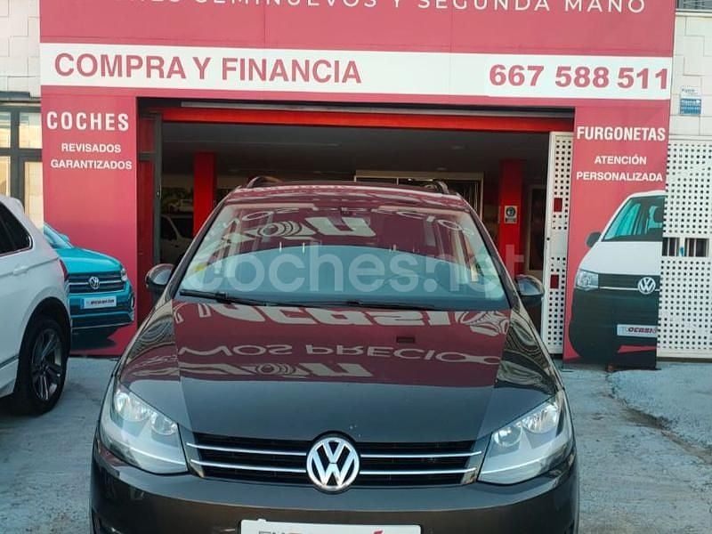 Marrón Usado 2014 VW Sharan Advance Monovolumen | 15.250 € (Precio justo) - Imagen 1/4