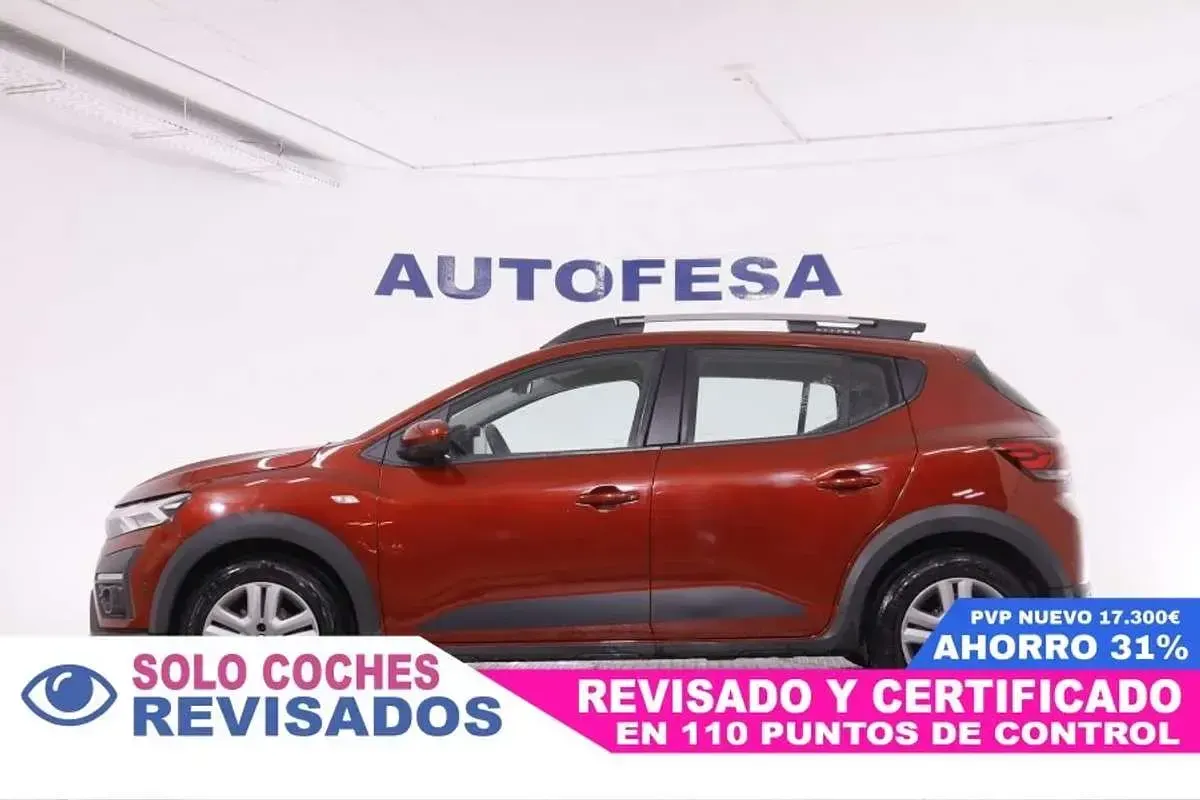 Occasion Dacia Sandero Comfort 101 PK (74 kW) 2021 Rood Sedan