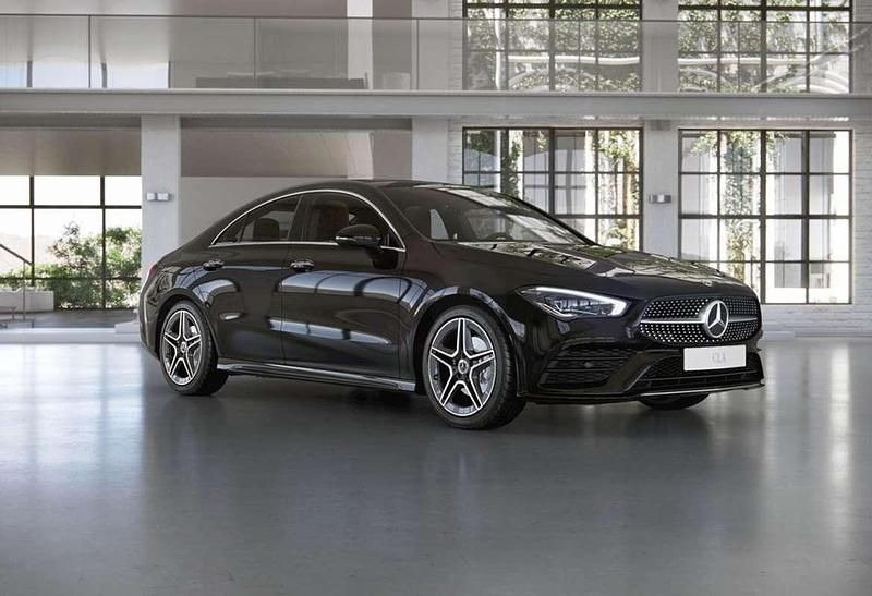 Usado Mercedes CLA200 156 CV (114 kW) 2019 Negro Coupe