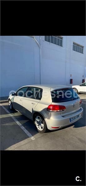Usado VW Golf VI Advance 105 CV (77 kW) 2010 Gris / plata Utilitario