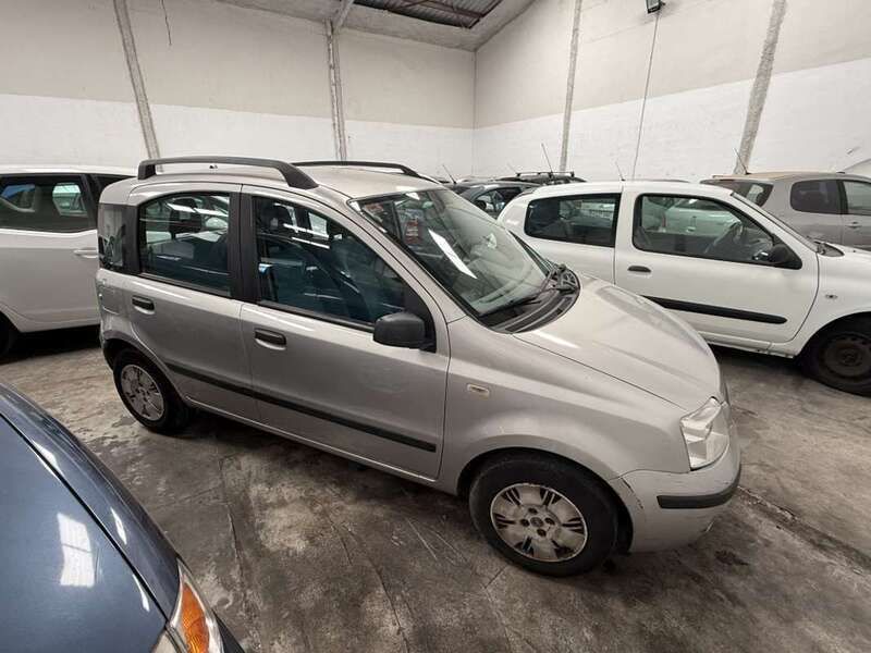 Azul Usado 2006 Fiat Panda Dynamic Utilitario | 2500 € (Buen precio) - Imagen 1/4