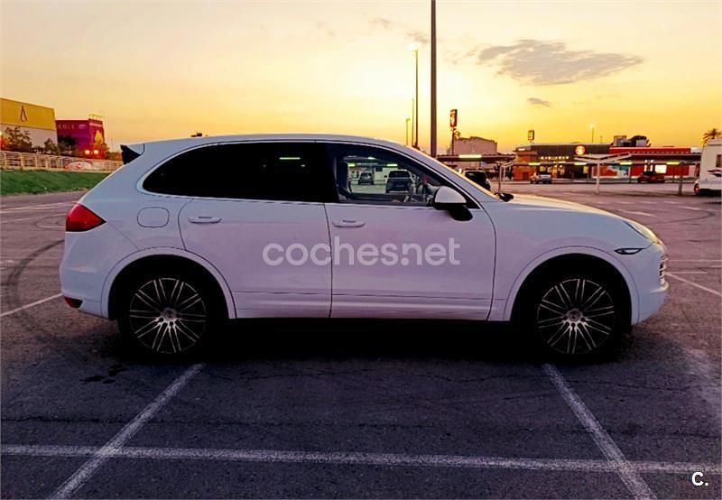 Usado Porsche Cayenne 240 CV (176 kW) 2012 Blanco SUV