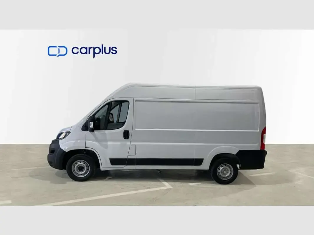 Usado Fiat Ducato 140 CV (102 kW) 2024 Blanco Van