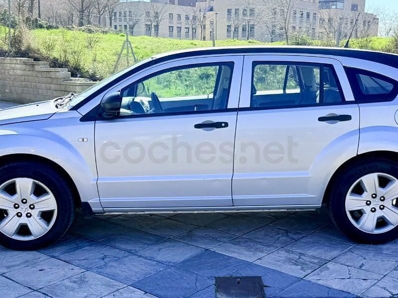 Usado Dodge Caliber SXT 156 CV (114 kW) 2008 Gris / plata Utilitario