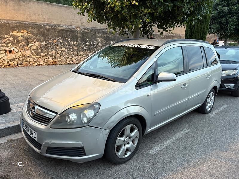 Gris / plata Usado 2006 Opel Zafira Cosmo Monovolumen | 1490 € (Super precio) - Imagen 1/4