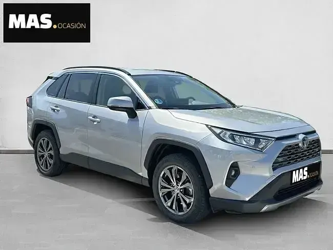Usado Toyota RAV4 Hybrid Advance 218 CV (160 kW) 2025 Gris / plata SUV