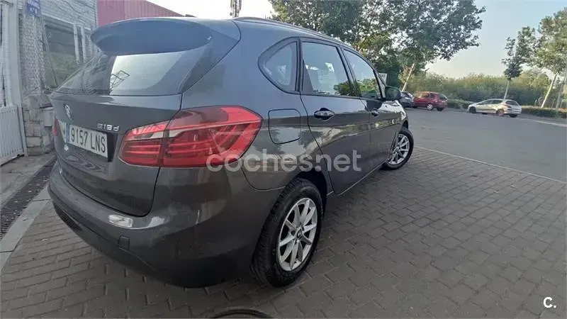 Usado BMW 216 Active Tourer 116 CV (85 kW) 2016 Gris / plata Monovolumen