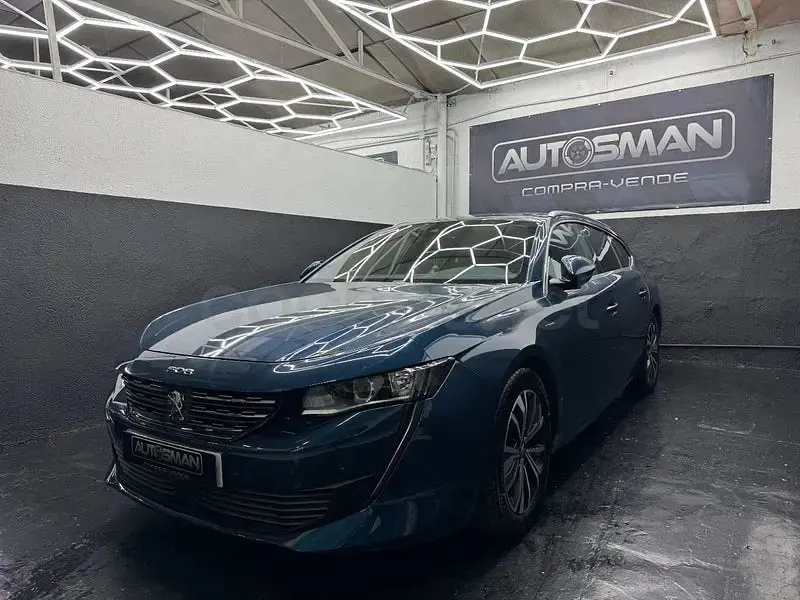 Usado Peugeot 508 Allure 225 CV (165 kW) 2021 Azul Familiar