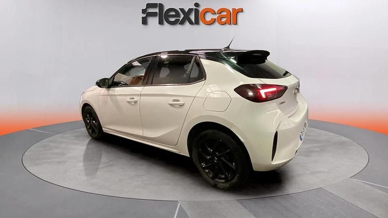 Usado Opel Corsa GS Line 101 CV (74 kW) 2023 Blanco Utilitario