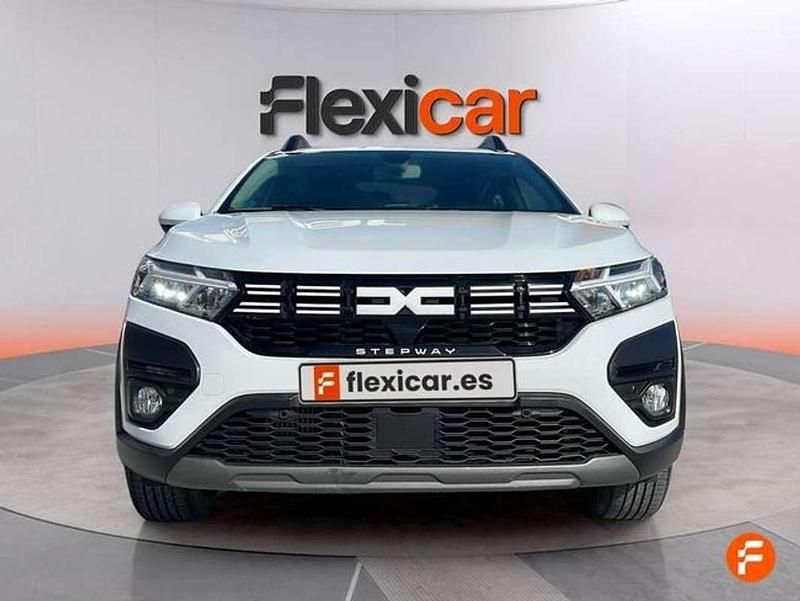 Usado Dacia Sandero Expression 91 CV (66 kW) 2024 Blanco Utilitario