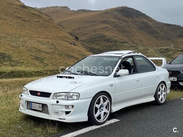 Blanco Usado 1999 Subaru Impreza GT Berlina | 28.500 € - Imagen 1/4