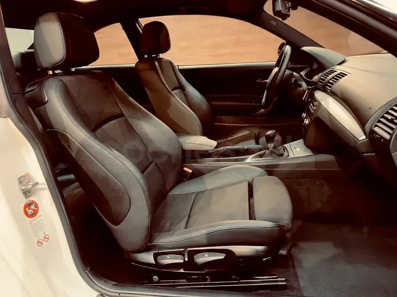 Usado BMW 120 Coupé 177 CV (130 kW) 2009 Blanco Coupe