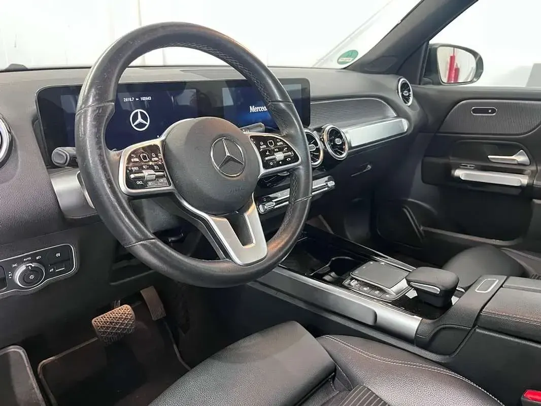Usado Mercedes GLB200 150 CV (110 kW) 2021 Negro SUV