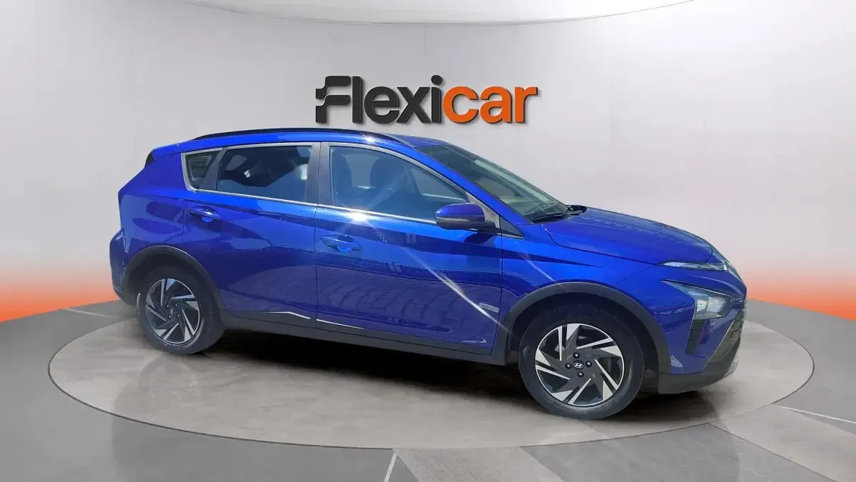 Usado Hyundai Bayon 84 CV (61 kW) 2023 Azul SUV