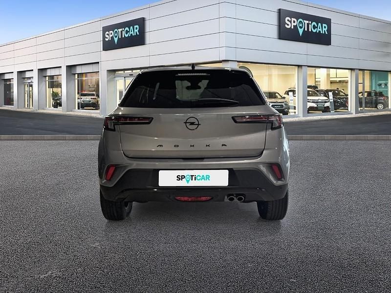 Usado Opel Mokka 131 CV (96 kW) 2023 Gris SUV