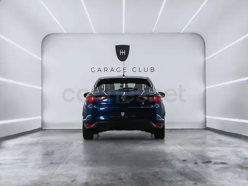 Usado Renault Mégane IV LIMITED 140 CV (102 kW) 2020 Azul Berlina