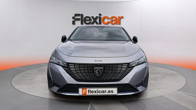 Usado Peugeot 308 Allure 131 CV (96 kW) 2024 Gris Berlina