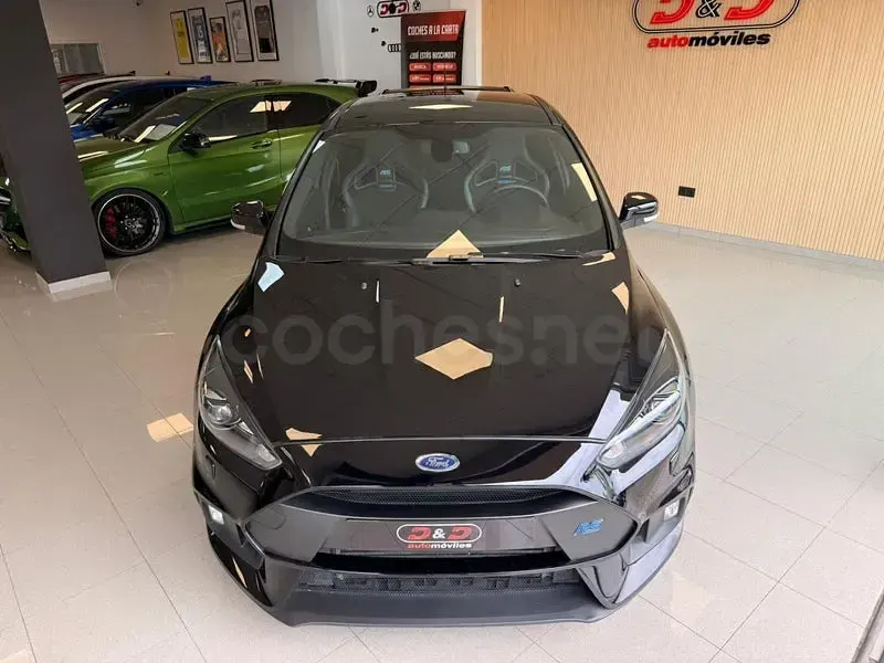 Używany Ford Focus RS 350 KM (257 kW) 2017 Czarny Sedan/Limuzyna